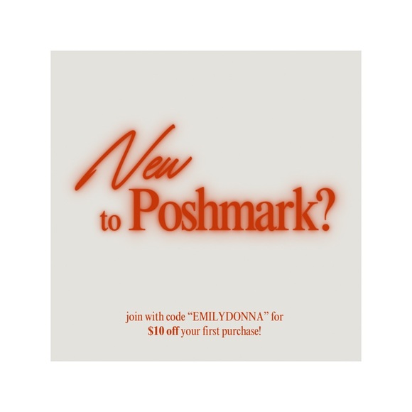 3/$50 💫 ILIA
Balmy Gloss Tinted Lip Oil in Petals - Picture 7 of 7